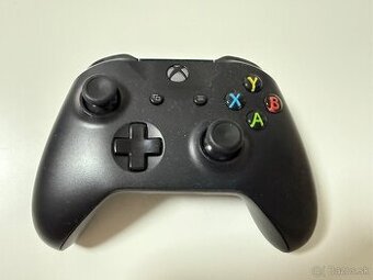 predám gamepad pre XBOX ONE (ONE S, ONE X)