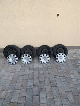 Predám kolesá zo  Škody Octavia 2 . 195/65/R15 H