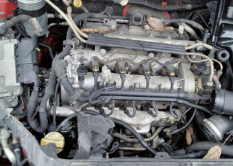 predám motor 199A3000 FIAT GRANDE PUNTO 1.3 JTD 2008 TRYSKY