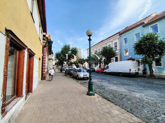 hľadám priestor na podnikanie v Kežmarku, 100m2 a viac