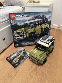 Predávm Lego technic Land Rover Defender