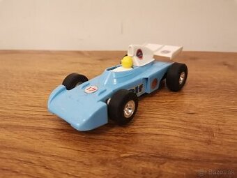 ITES TYRELL AUTÍČKO