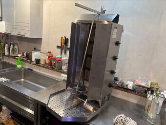 Predam gril na kebab Potis