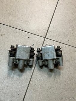 Predne brzdové strmene na cf moto x8