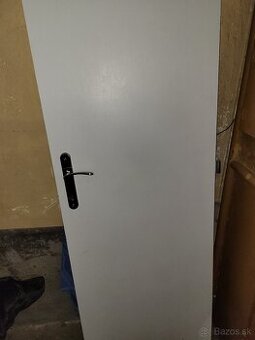 Predám interierové dvere 64cm