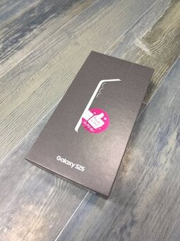 Samsung Galaxy S25 12/256gb