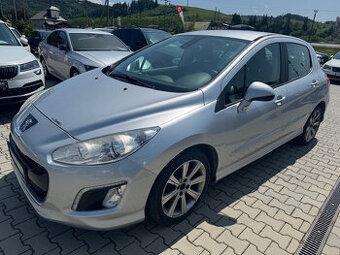 Peugeot 308 1.6 HDi FAP Family