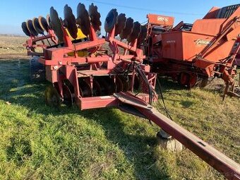 IH-ťažký disk (USA) so záberom 5,6 metrov