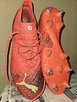 Puma kopacky velkost:45