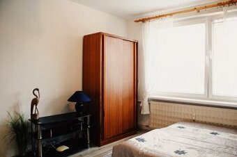 Prenájom: Zariadená garzónka, Chrenová - Dlhá ul.