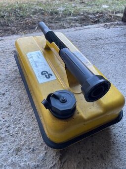 Predam nudzovy kanister 5 l k veteránu