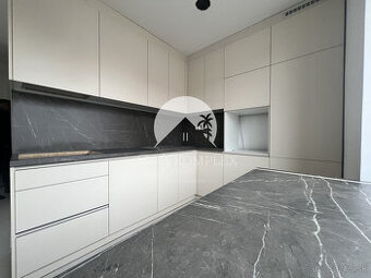 Reality KOMPLEX s.r.o. ponúka na PREDAJ kompletne zrekonštru