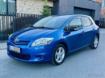 Toyota Auris 1.6 VVTI, Rok 2013, 1. majiteľ, kúpené v SR