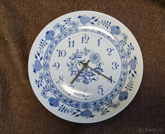 Cibulákové hodiny, porcelánové retro hodiny Dubí