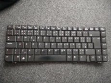 predám klávesnicu z notebooku HP DV6000