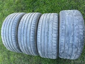 Letne pneu 225/45 R17 Dunlop