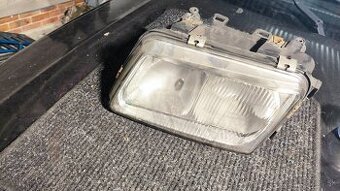 Svetlá Audi A3 8L pred FL.