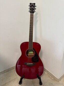 Gitara Yamaha FS820 Ruby Red