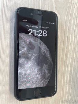 Iphone SE 128 GB čierny