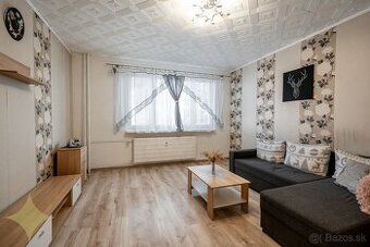 REZERVOVANÉ - Na predaj 2-izbový byt v Banskej Štiavnici, sí
