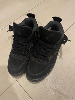 Jordan 4 black cat