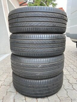 Letne Continental UltraContact 215/55 R17 94V
