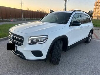 Mercedes GLB 200