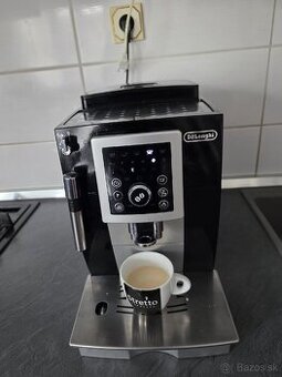 Kavovar Delonghi