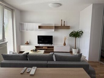 Na prenájom: Štýlový 1,5-izbový byt s priestranným balkónom