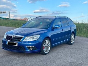 ŠKODA OCTAVIA 2 RS DSG 2,0 tdi 125 kw Race Blue WEBASTO