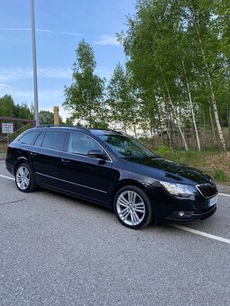 ŠKODA SUPERB 125kW 4X4 DSG 2014