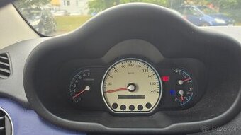 Hyundai i10 - automat