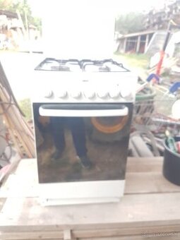 PLINOVI ŠPORAK ŠPORAK S ELEKTRICKOU RUROM