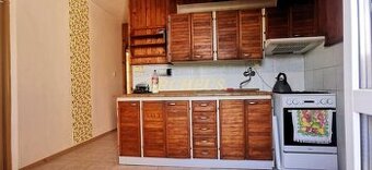NA PREDAJ 3-IZBOVÝ BYT, 65 m2, LOGGIA, PIVNICATREBIŠOV