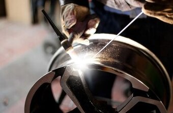 fitter a zvárač 141 TIG (zkušení) - BELGIE