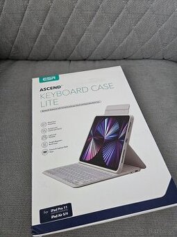 ESR Ascend Keyboard Case Lite – iPad Pro 11" / Air 4–5