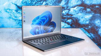 Lenovo THINKPAD X13s:Snapdragon QC8cx, 32GB, SSD 512, W11P
