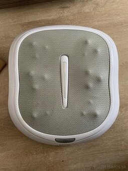 Masážny prístroj na nohy