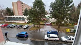 PREDAM 3 IZBOVÝ BYT  PRIEVIDZA -Zapotôčky