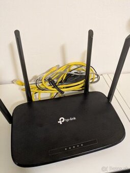 WiFi Router: TP-Link Archer VR300