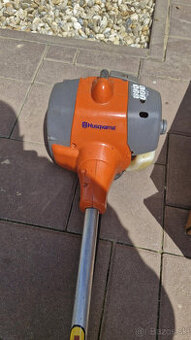 Krovinorez Husqvarna 128 R