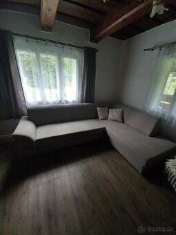 Rohová rozkladacia sedačka
