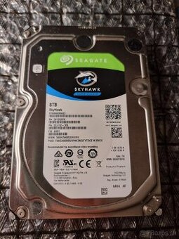 Seagate Skyhawk 8TB
