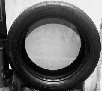 Continental 2ks 285/45 R21