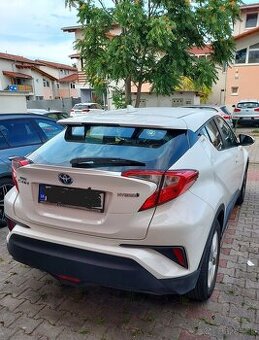 Toyota CHR Hybrid, r. 2019
