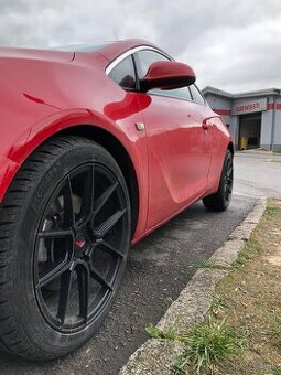 Opel astra j gtc 2015 153 000km