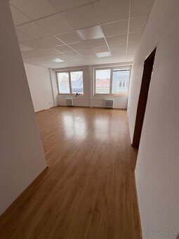 Prenájom kancelárskych priestorov v centre