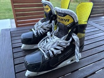 Korcule Bauer Supreme S37 velkost 8 D