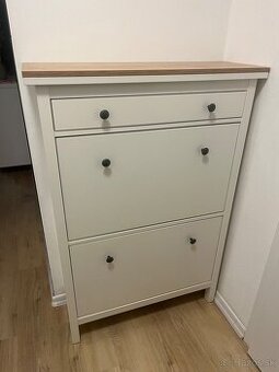 Hemnes botnik Ikea