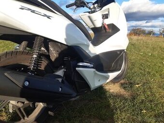 Honda pcx